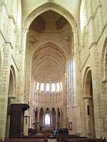 La Charite sur Loire - Eglise Notre-Dame - Nef (1)
